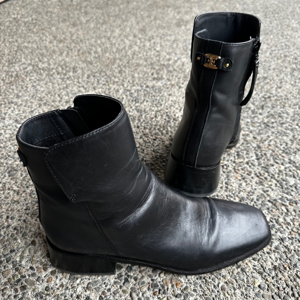 Sam Edelman Boots Shoes Thatcher Black Leather Square Toe Ankle Gold Logo 8.5 - Picture 8 of 11